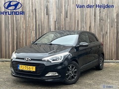 Hyundai i20 - 1.0 T-GDI Black Edition Navigatie | Camera | Uniek | Trekhaak | Cruise