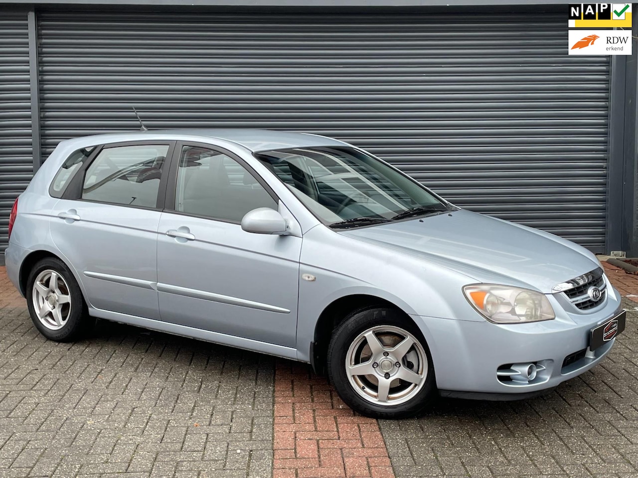 Kia Cerato - 1.6-16V LX Airco | Elektr Pakket | Orgineel NL - AutoWereld.nl