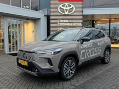 Toyota Corolla Cross - Hybrid 140 Dynamic FACELIFT BLIND-SPOT STOEL/STUURVERW DRAADLOOS-LADEN NAVI PARK-SENSOREN