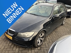 BMW 3-serie Touring - 318d Business Line