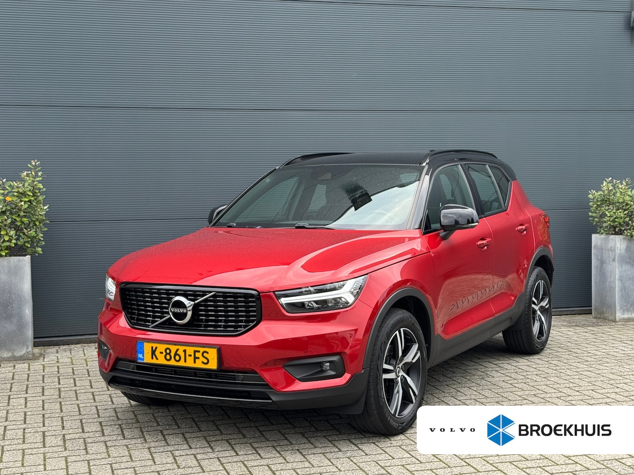 Volvo XC40 - 1.5 T3 R-Design | Pilot Assist | Camera | BLIS | Keyless | - AutoWereld.nl