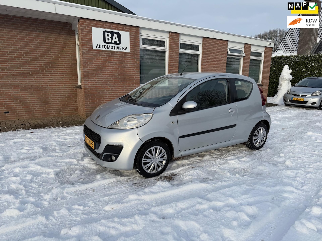 Peugeot 107 - 1.0 Active 1.0 Active - AutoWereld.nl