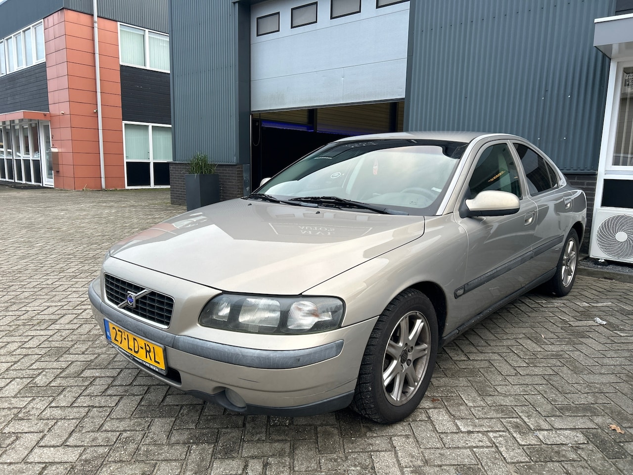 Volvo S60 - 2.4 2.4 - AutoWereld.nl