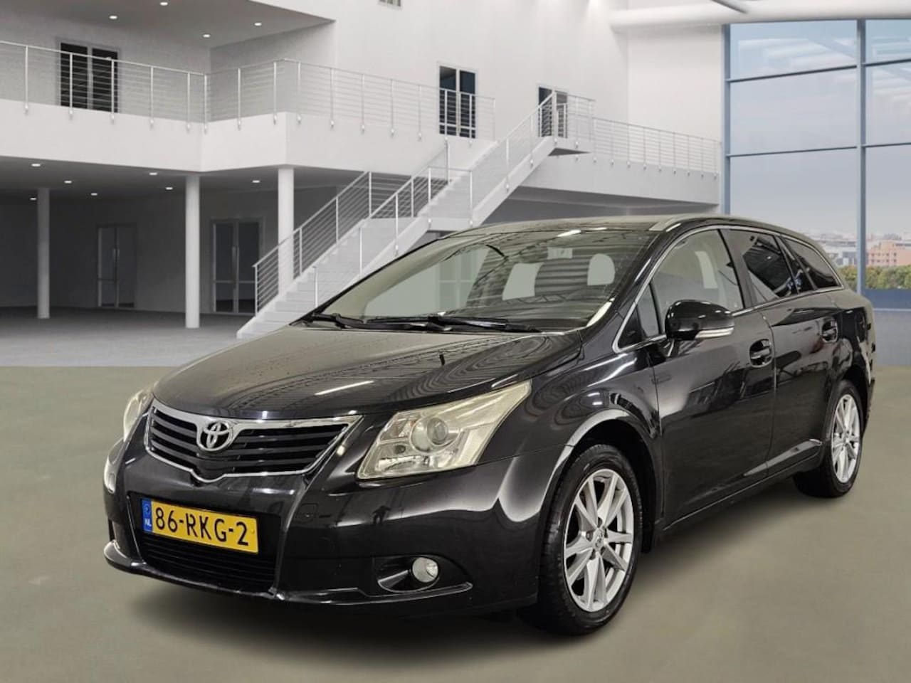 Toyota Avensis Wagon - 2.0 VVTi Business | AUTOMAAT | NAVI | CRUISE I NL AUTO | - AutoWereld.nl