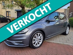 Volkswagen Golf - 1.5 TSI Highline adapive cruise controle navi