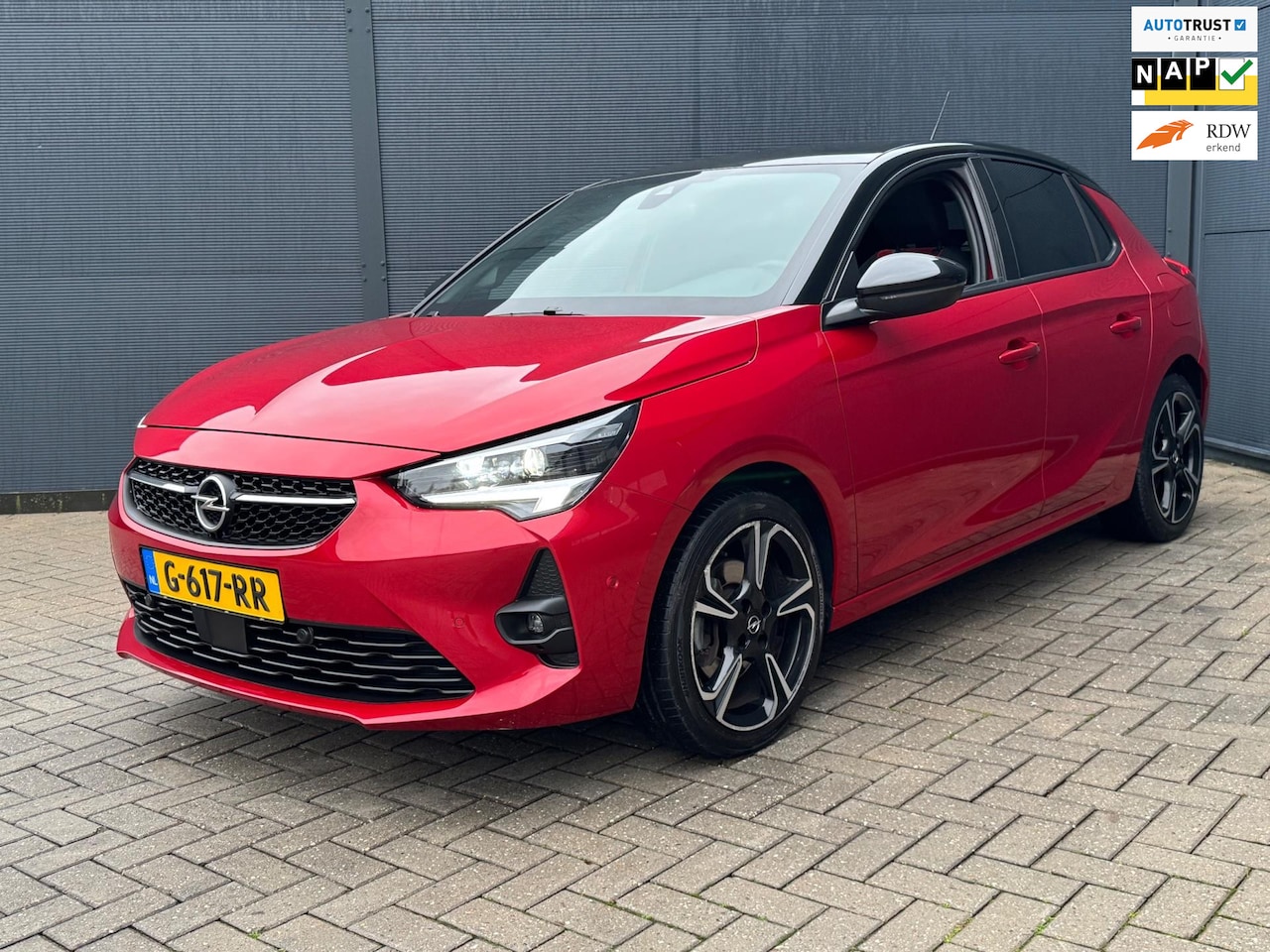 Opel Corsa - 1.2 GS Line / Pano / 360 Camera / Carplay - AutoWereld.nl