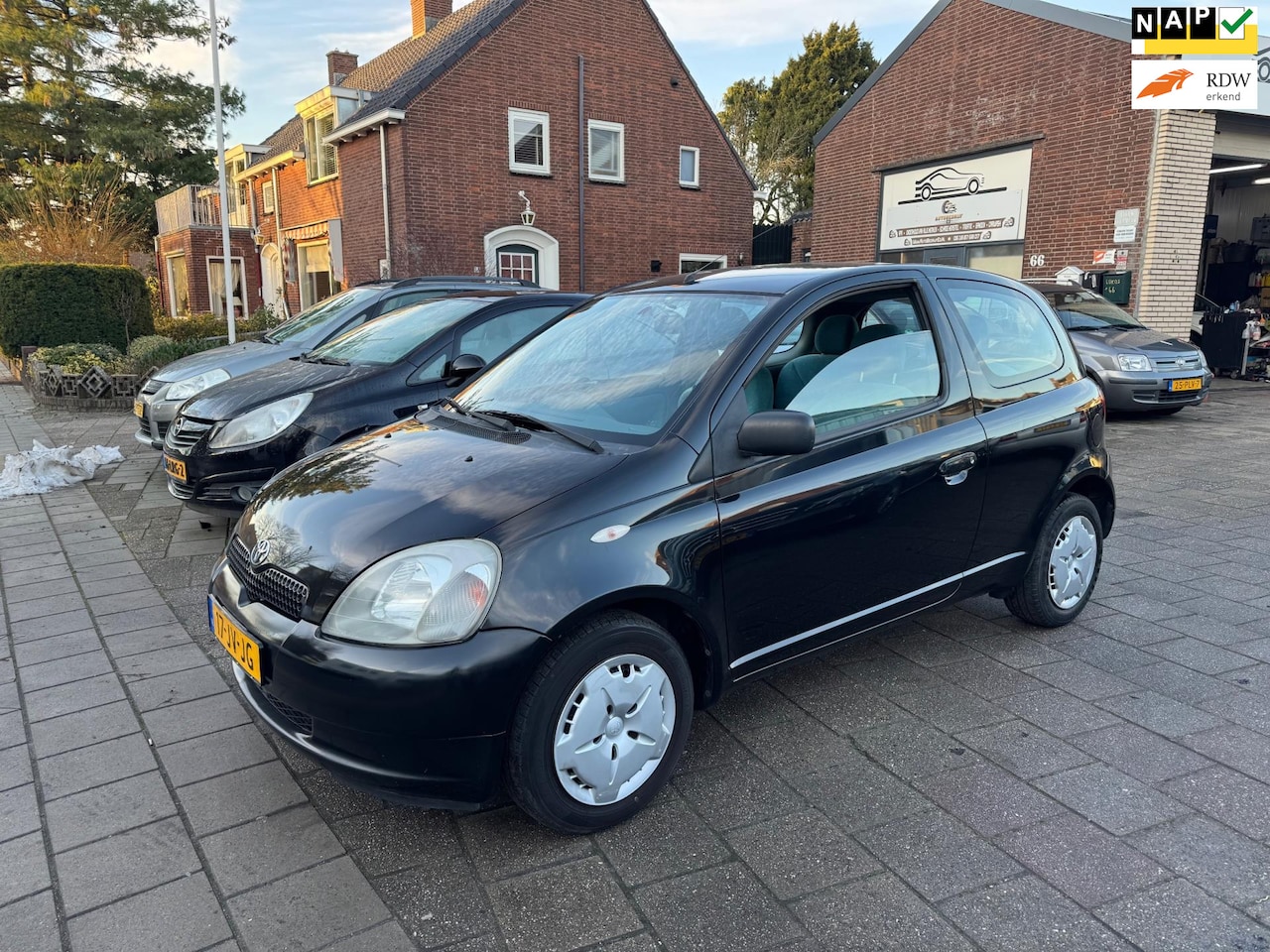Toyota Yaris - 1.3-16V VVT-i Sol | Dealer onderhouden - AutoWereld.nl