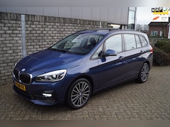 BMW 2-serie Gran Tourer - 218i 7p. Executive Edition Automaat Panodak Head-Up Sportstoelen Camera Pdc V+A Lmv 18 zom