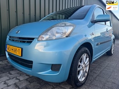 Daihatsu Sirion 2 - 1.3-16V Sport Nieuwe APK
