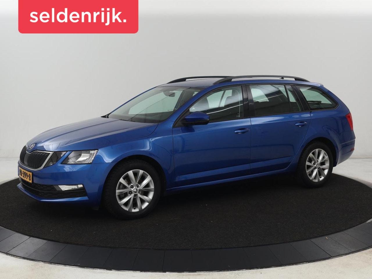 Skoda Octavia Combi - 1.0 TSI Greentech Ambition Business | Trekhaak | Carplay | PDC | Navigatie | Climate contr - AutoWereld.nl
