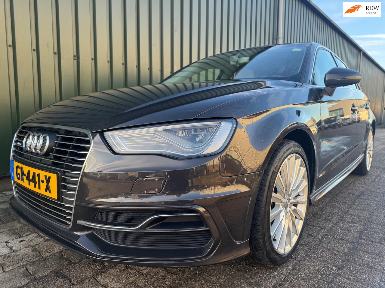 Audi A3 Sportback - 1.4 e-tron PHEV Ambition Pro Line plus AUTOMAAT - AutoWereld.nl