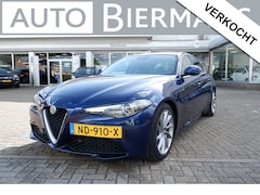Alfa Romeo Giulia - 2.0T Super / INCL. 12 mnd BOVAG / 200PK/ Leder