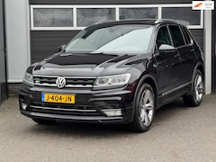 Volkswagen Tiguan - 2.0 TSI DSG 4Motion 2x R Line Xenon/Led, Pano, Keyless, Virtual, 360 Camera