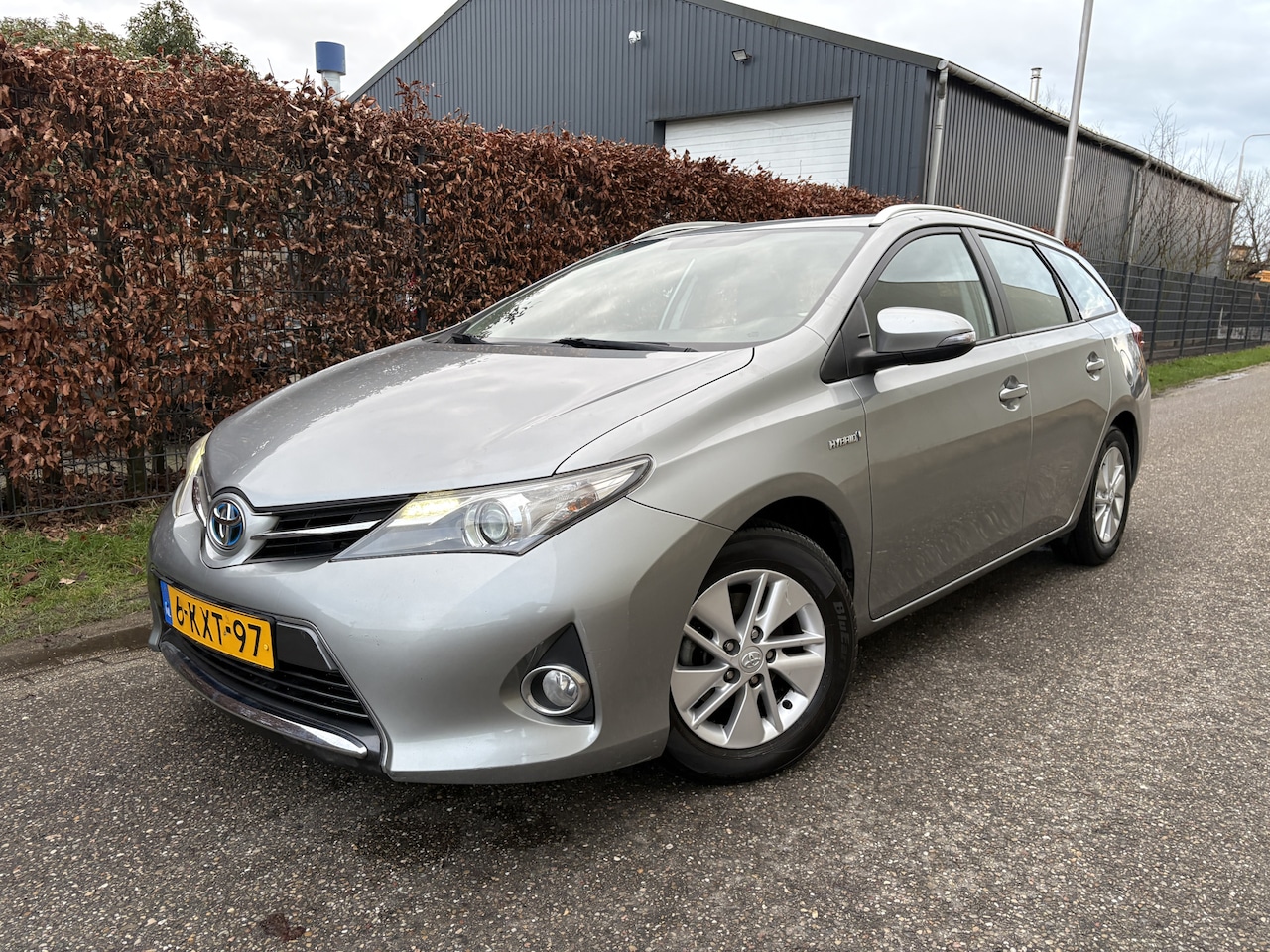 Toyota Auris Touring Sports - 1.8 Hybrid Aspiration / NAVI / CRUISE / 162dkm! NAP! - AutoWereld.nl