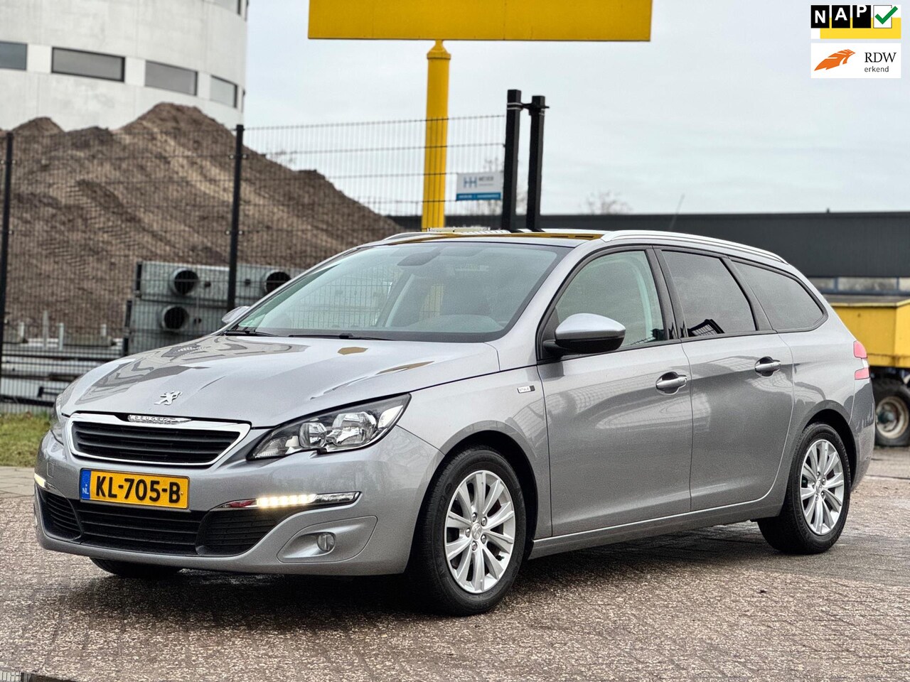 Peugeot 308 SW - 1.2 PureTech Style|UNIEK KM MET NAP|AUT|PANO|NAVI| - AutoWereld.nl