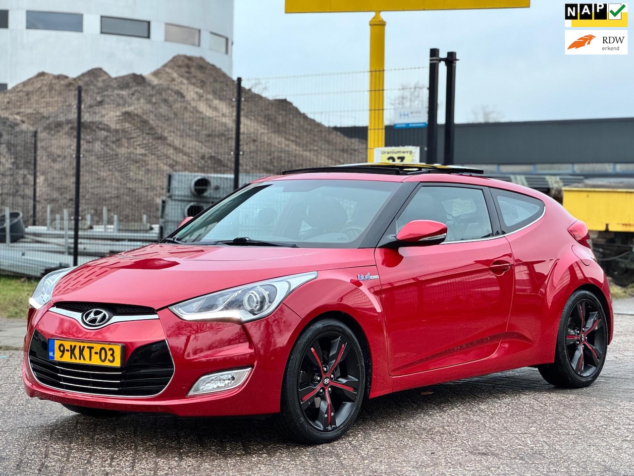 Hyundai Veloster - 1.6 GDI i-Catcher|ORIGINEEL NL|LAGE KM MET NAP|PANO|CAMERA|XENON|LEDER|NAVI|STOELVERW - AutoWereld.nl