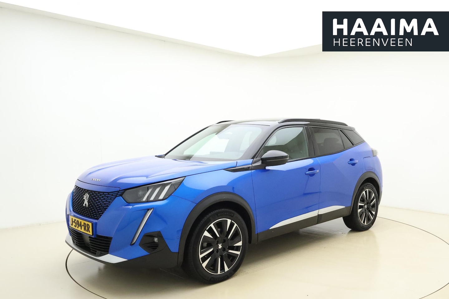 Peugeot e-2008 - EV GT 50 kWh | Leer Alcantara | Stoelverwarming | Panoramadak | - AutoWereld.nl