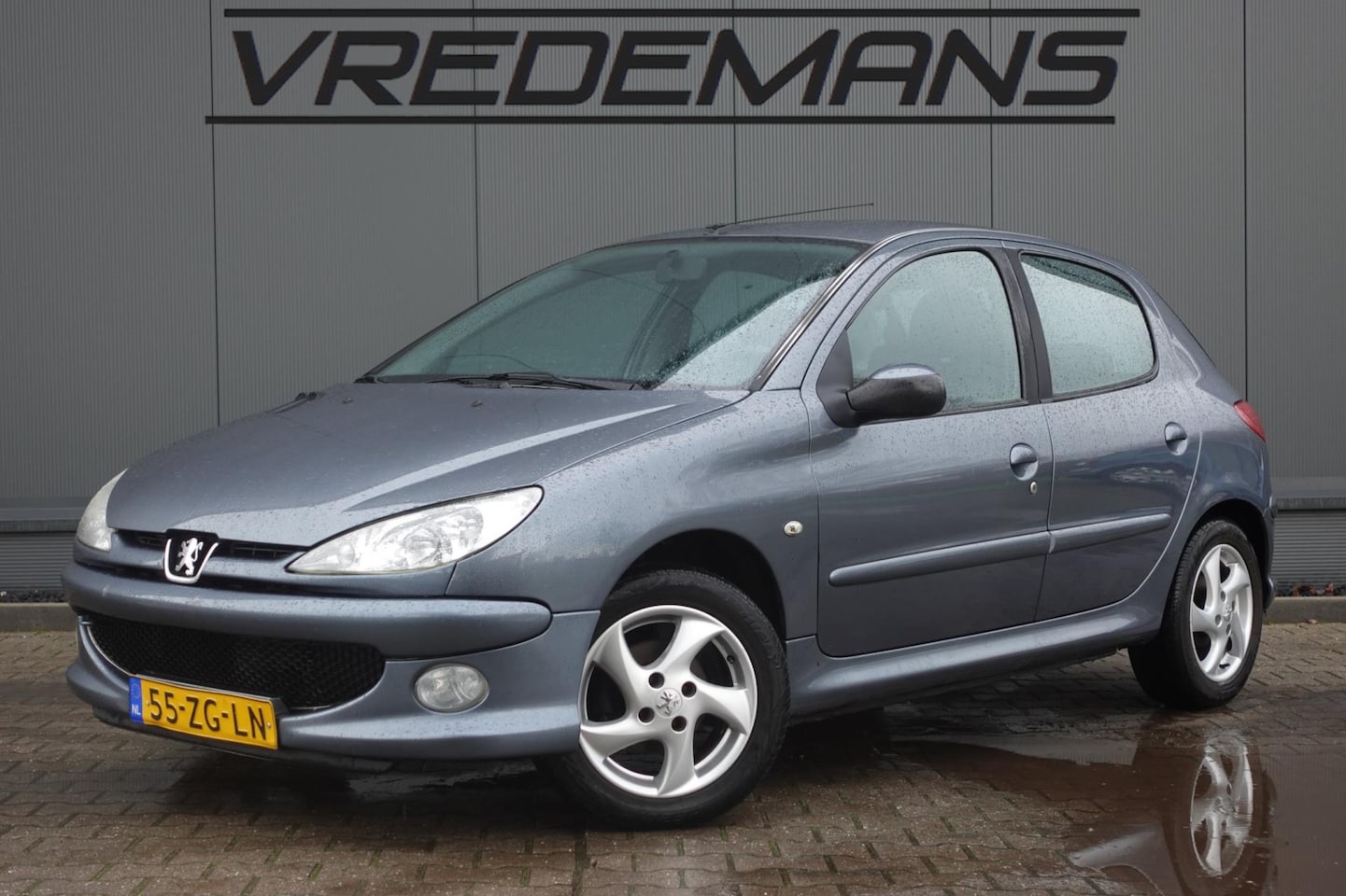 Peugeot 206 - 1.4 Forever 1.4 Forever (Nieuwe distributieset!) - AutoWereld.nl