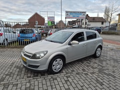 Opel Astra - 1.6 Enjoy