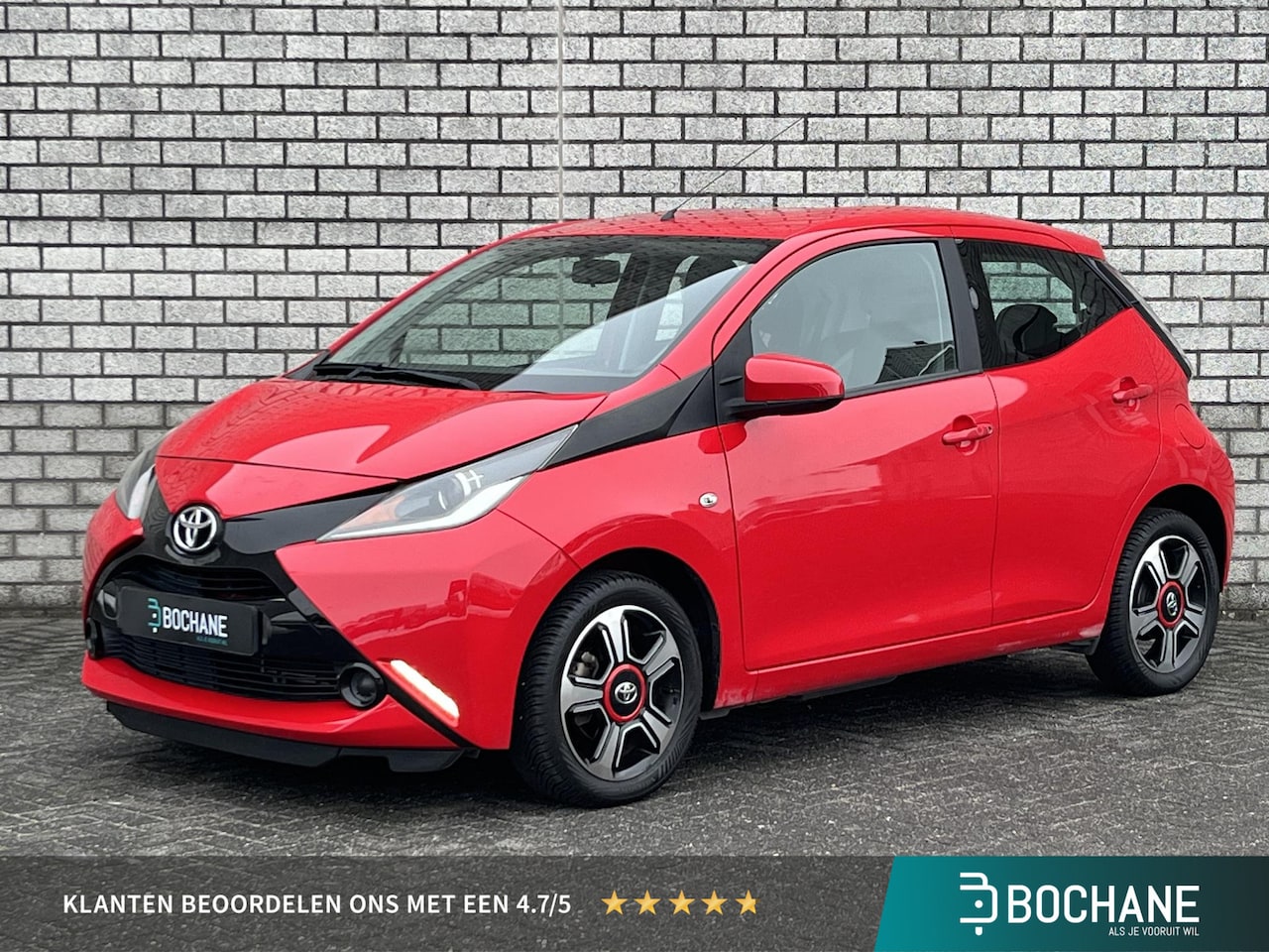 Toyota Aygo - 1.0 VVT-i x-play | All-Season banden | Dealer Onderhouden | Airco | Achteruitrijcamera | - AutoWereld.nl