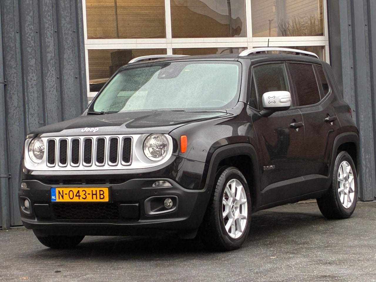Jeep Renegade - 1.4 MultiAir Limited Navigatie Clima Cruise Controle - AutoWereld.nl
