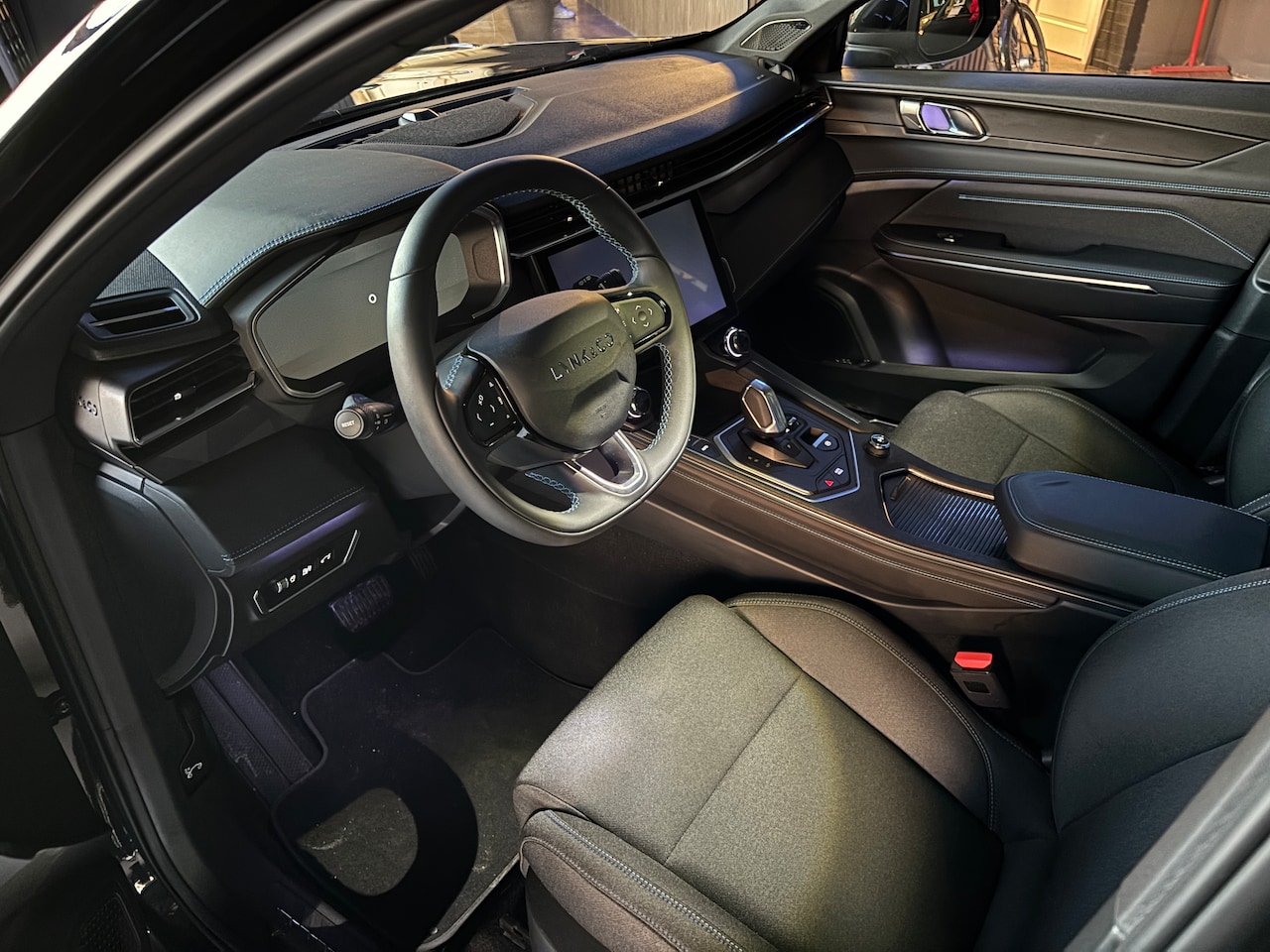 Lynk & Co 01 - 1.5 Phev | Pano. Adaptief. 20inch. Etc.