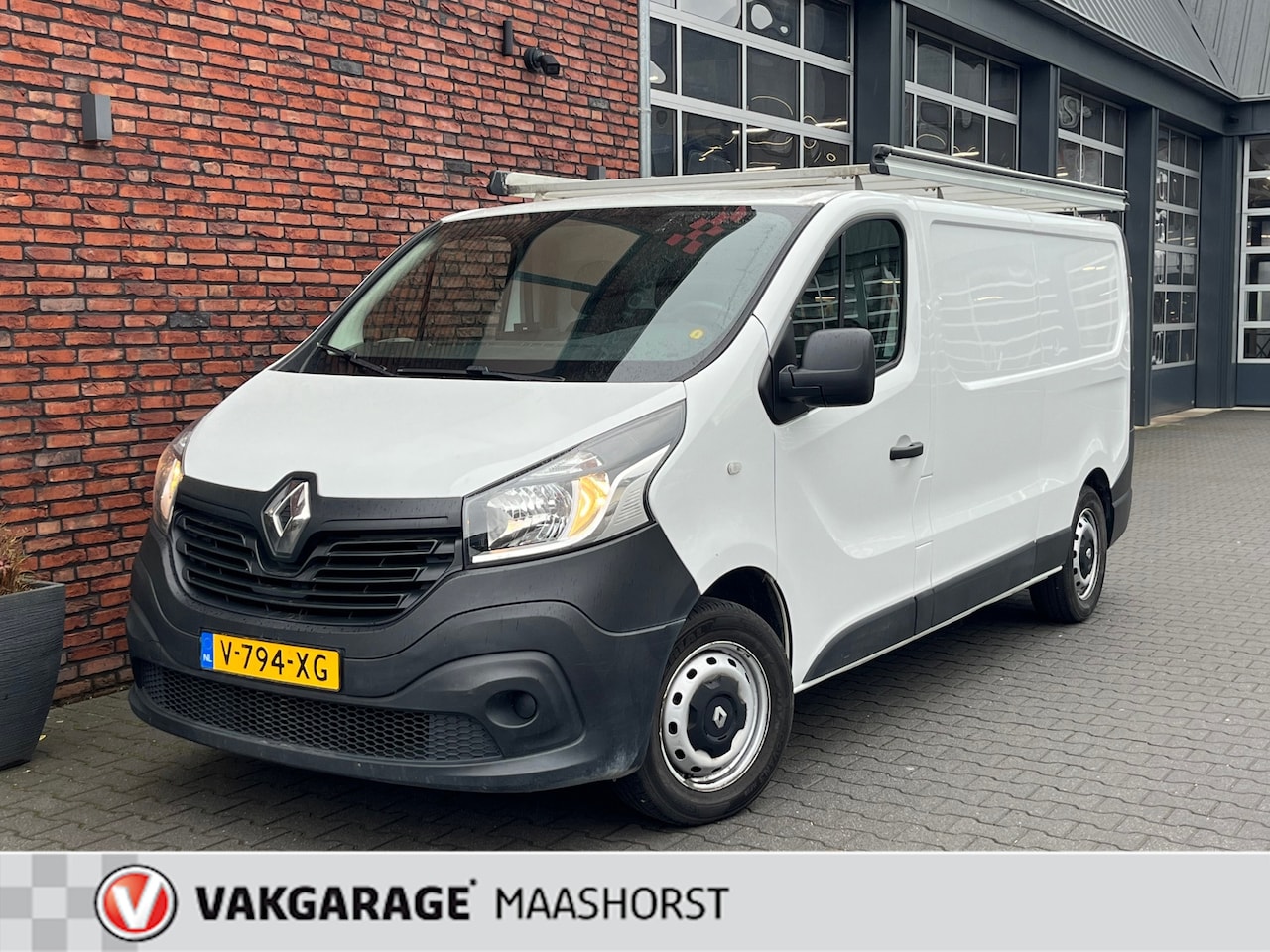 Renault Trafic - 1.6 dCi T29 L2H1 Générique Imperial/Trekhaak/Bluetooth/Elek.Spiegels - AutoWereld.nl