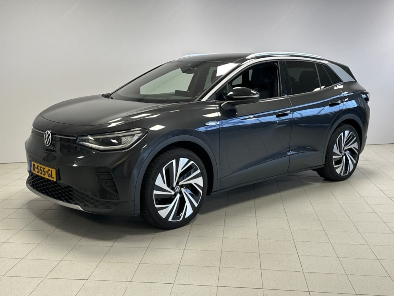 Volkswagen ID.4 - First Max 77 kWh - SOH 90,1% - Dodehoeksens. Elektr. Achterklep - Navi - AutoWereld.nl