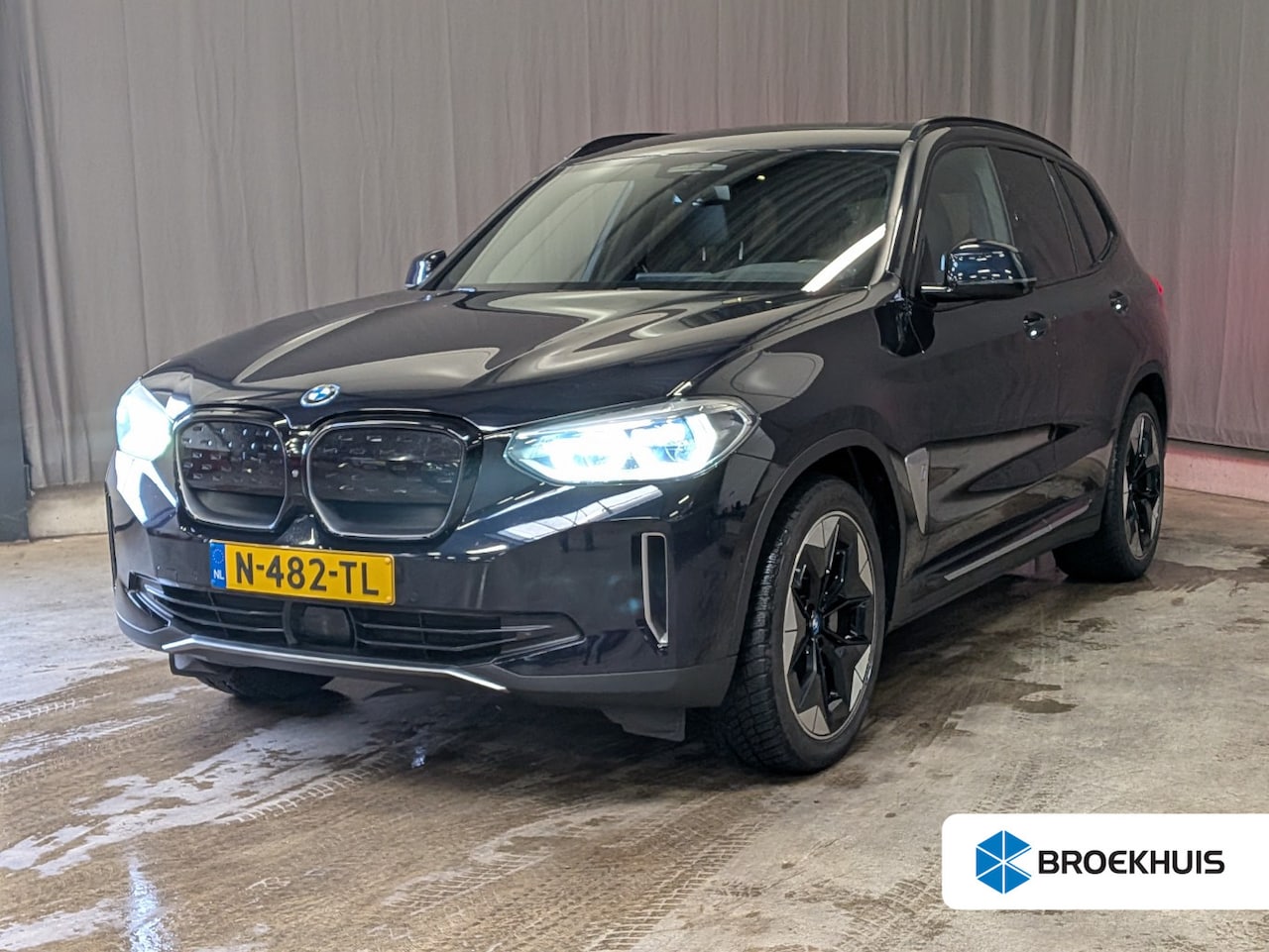 BMW iX3 - High Executive 80 kWh | 1e Eigenaar! | Open Dak | Trekhaak | Memory Zetels | Sfeerverlicht - AutoWereld.nl