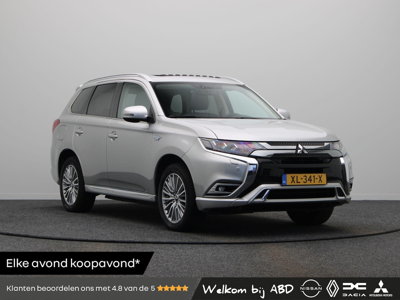 Mitsubishi Outlander - 2.4 PHEV Intense+ | Half leder | Stoelverwarming | panorama dak | Trekhaak | - AutoWereld.nl