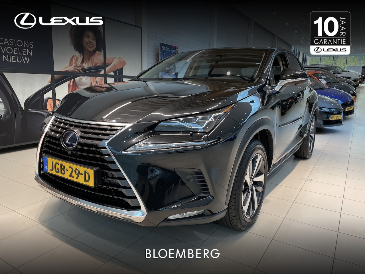 Lexus NX - 300h AWD President Line | Mark Levinson | LED koplampen adaptief | HUD | Panoramadak | - AutoWereld.nl