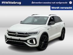 Volkswagen T-Roc - 1.5 TSI R-Line Business+ / 19"LMV / CAMERA / Afneemb. Trekhaak / NAVI / APP.Connect / Blac