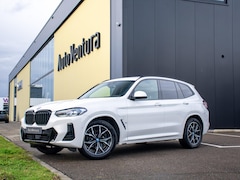 BMW X3 - xDrive30e | M-Sport | Laser LED | Stuurwiel verwarming | Trekhaak | 360 camera