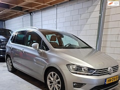 Volkswagen Golf Sportsvan - 1.6 TDI Business Edition, Navi, Trekhaak, Blue Tooth