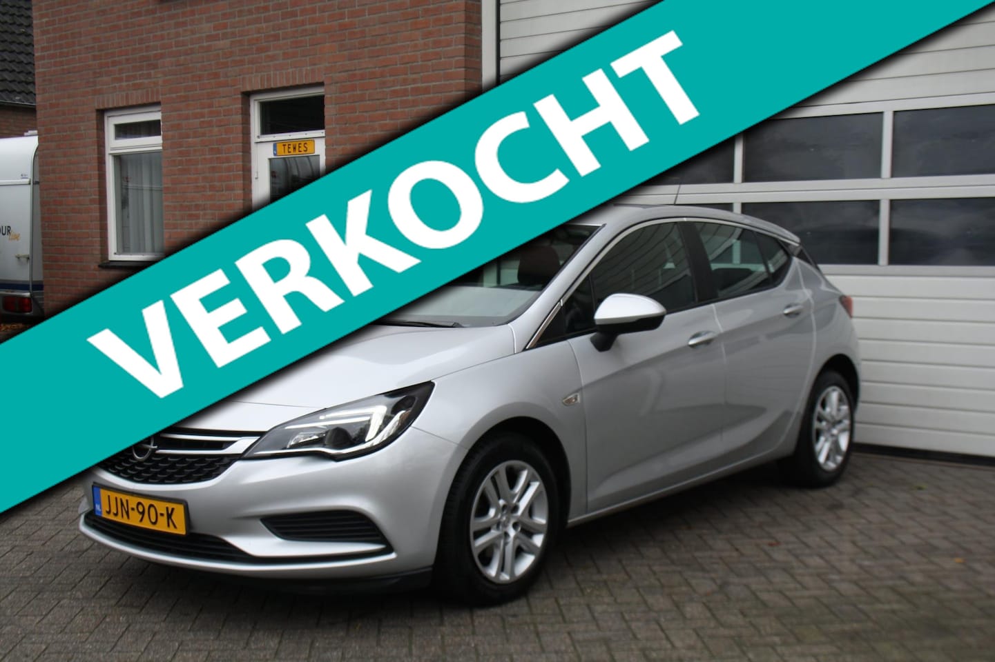 Opel Astra - 1.6 CDTI 120 Jaar Edition 5Deurs Airco Nieuwe Apk, Nederlandse Auto, Compleet Onderhoud Hi - AutoWereld.nl