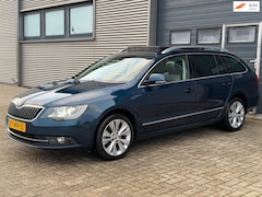 Skoda Superb Combi - 2.0 TDI Ambition NAVI - CLIMA - PANO - TREKHAAK - LED