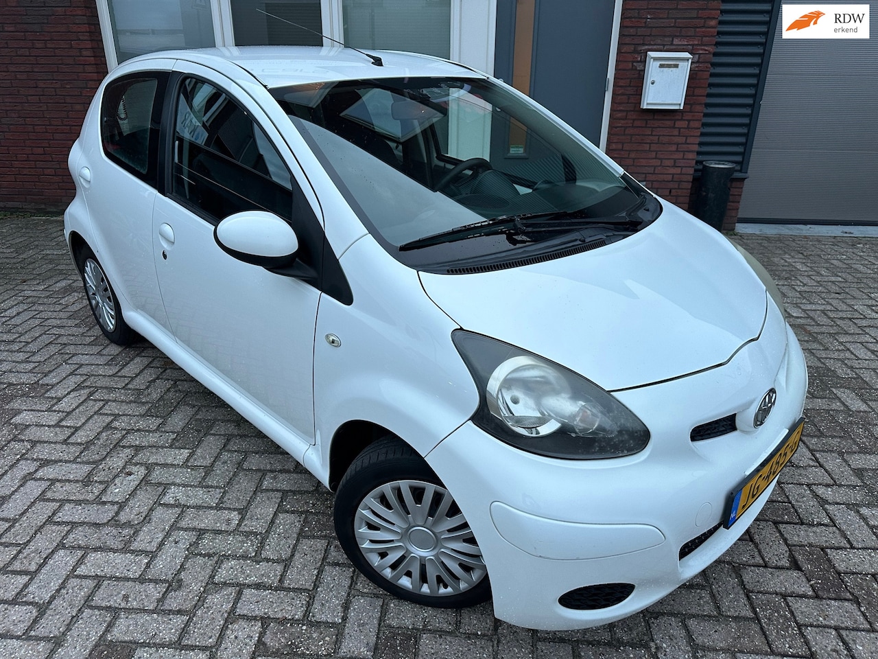 Toyota Aygo - 1.0-12V Access / 5DRS / Airco / NAP - AutoWereld.nl