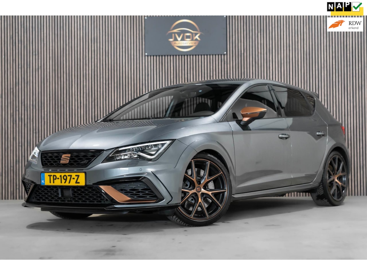 SEAT Leon - 2.0 TSI CUPRA R Nr. 561/799 CARBON UNIEK NAP - AutoWereld.nl