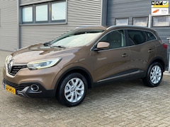 Renault Kadjar - 1.2 TCe Intens NAVI - LM VELGEN - TREKHAAK - PDC - NETTE STAAT