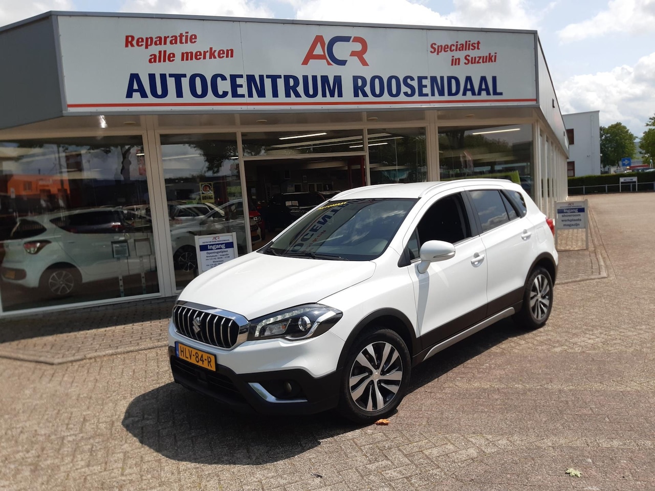 Suzuki S-Cross - 1.4 AUTOMAAT Boosterjet Select Smart Hybrid 1500 kg trekgewicht met Style velgen - AutoWereld.nl