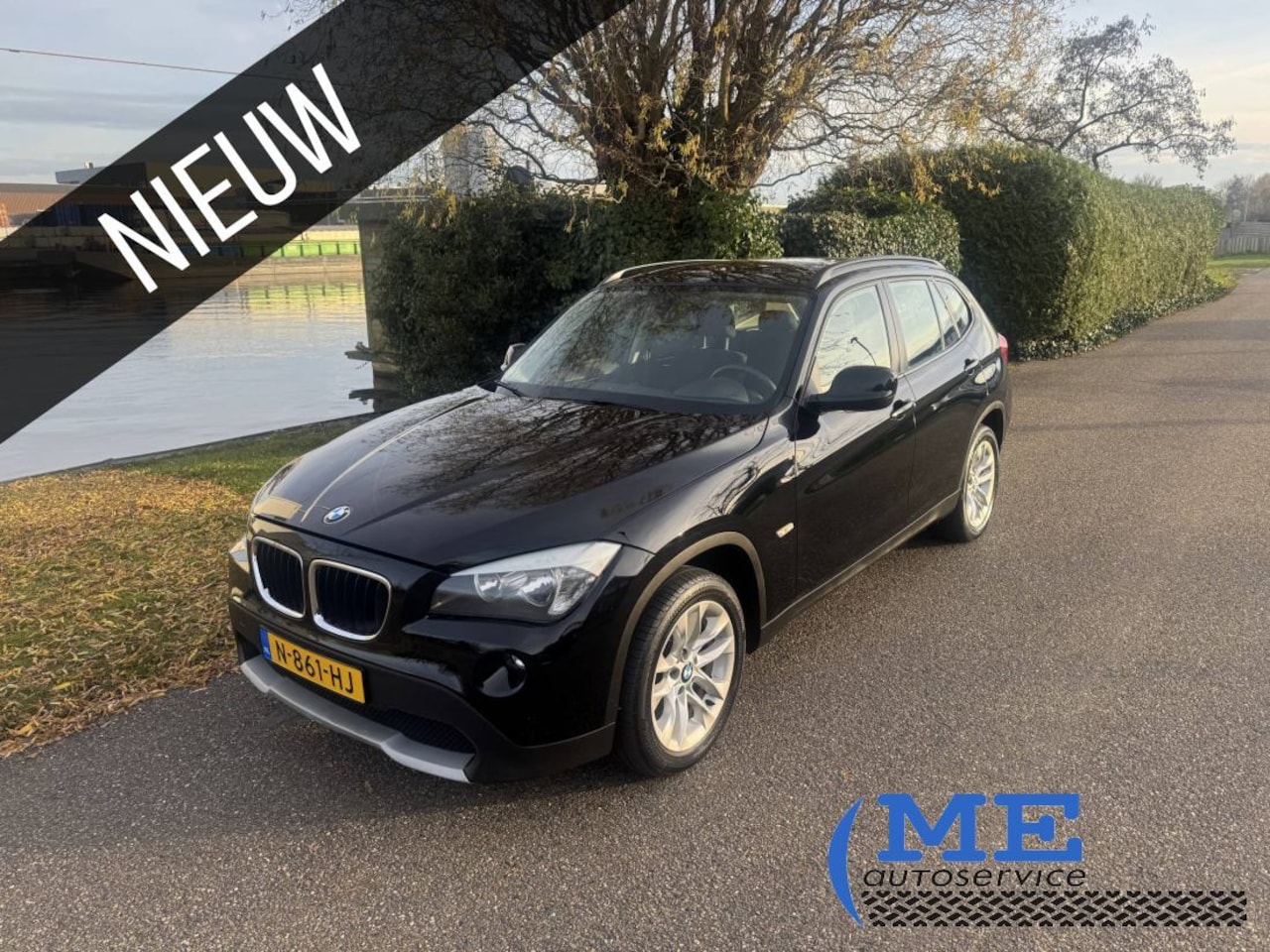 BMW X1 - sDrive18i Executive|stoelverwarming|pdc|schuifdak| - AutoWereld.nl