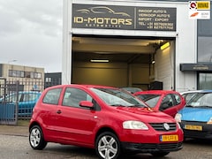 Volkswagen Fox - 1.2 Trendline Nap apk airco zeer nette staat