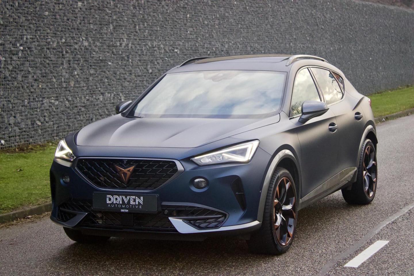 CUPRA Formentor - 2.0 TSI VZ | Pano - LEER - Brembo - Vol! - AutoWereld.nl