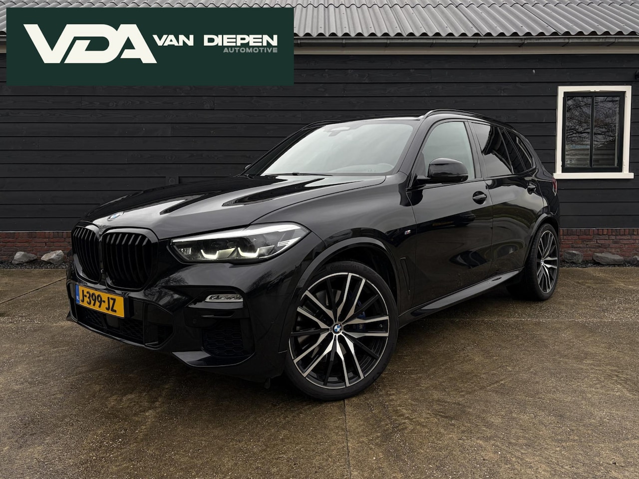 BMW X5 - xDrive40i High Executive - M-Sport l Pano l HUD l 360c l Trekh. l Memory - AutoWereld.nl