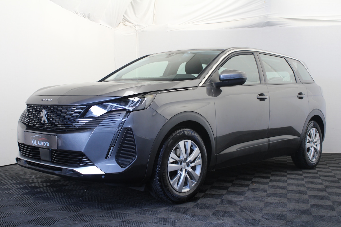 Peugeot 5008 - 1.2 PureTech Active Pack Business |Navi|Camera|Carplay| - AutoWereld.nl