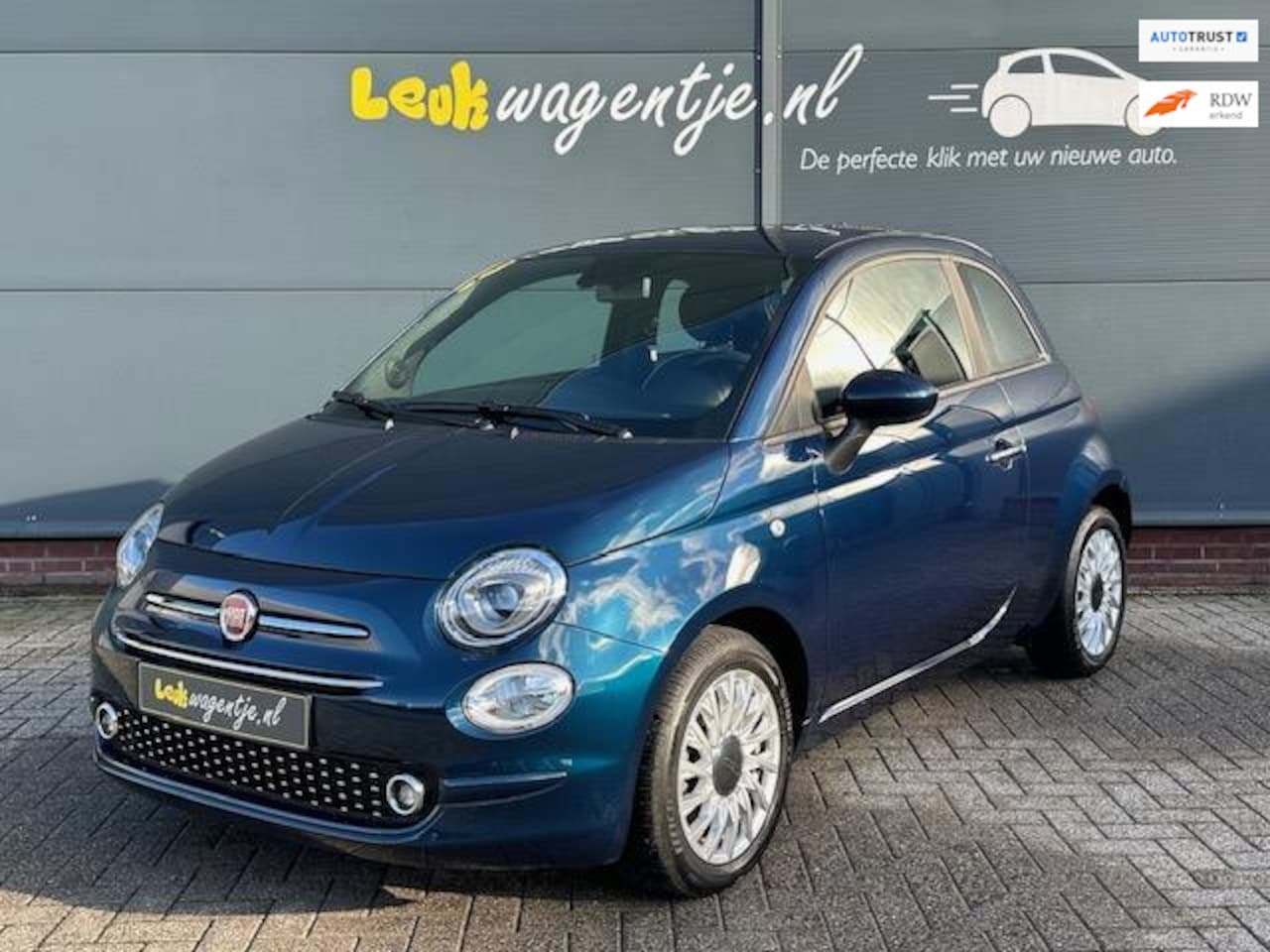 Fiat 500 - 1.0 Hybrid Lounge *carplay *cruise *blauw 10.250 km - AutoWereld.nl