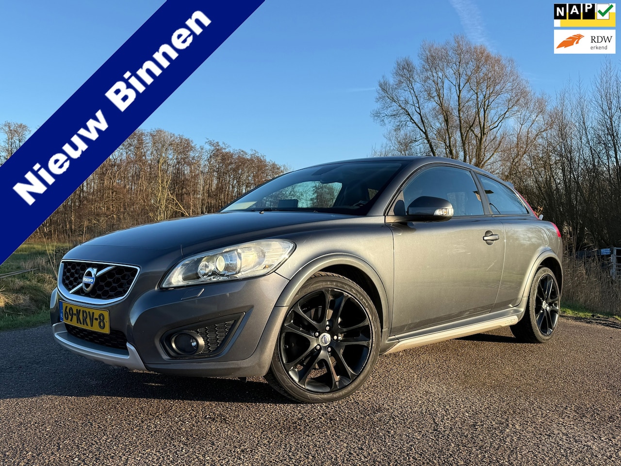 Volvo C30 - 2.5 T5 230 PK Summum Automaat Leder Navi Xenon Stoelverwarming Clima 18" Velgen PDC Origin - AutoWereld.nl