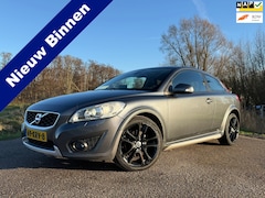 Volvo C30 - 2.5 T5 230 PK Summum Automaat Leder Navi Xenon Stoelverwarming Clima 18" Velgen PDC Origin