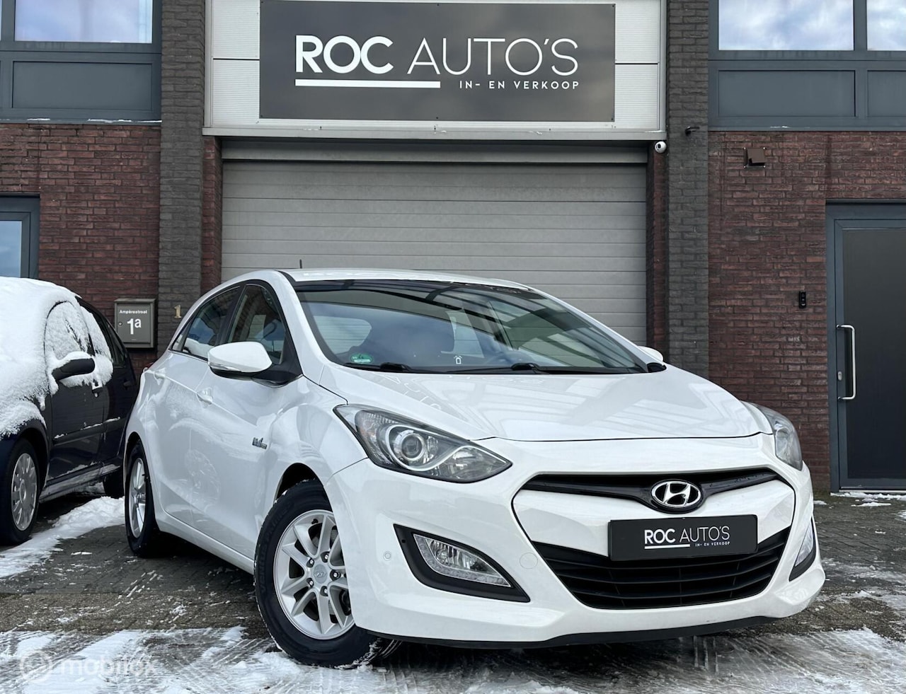 Hyundai i30 - 1.6 GDI i-Vision | Airco | Cruise | LED - AutoWereld.nl