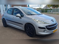 Peugeot 207 - 1.4 Color-line